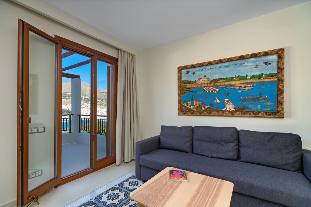 Belvedere Andros Баци Екстериор снимка